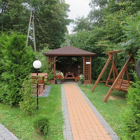Zielony Zakatek Domki I Pokoje 661-038-537 Polańczyk Екстериор снимка